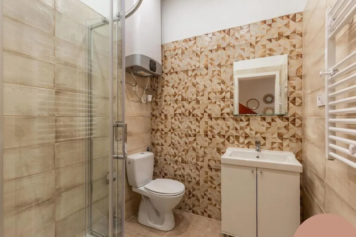 Cute Apartment In Akacfa St, Moon ブダペスト ハンガリー